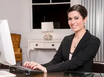 A Comprehensive Guide to Building a Career as a Data Entry Operator